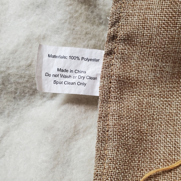 Khaki Tree Skirt - Picture 6 of 8